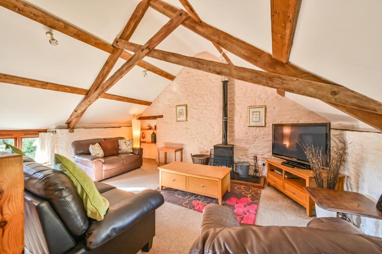 Polean Farm Cottages - With Free Animal Feeding And Pony Rides And Free Access To A Nearby Pool Looe Exteriér fotografie