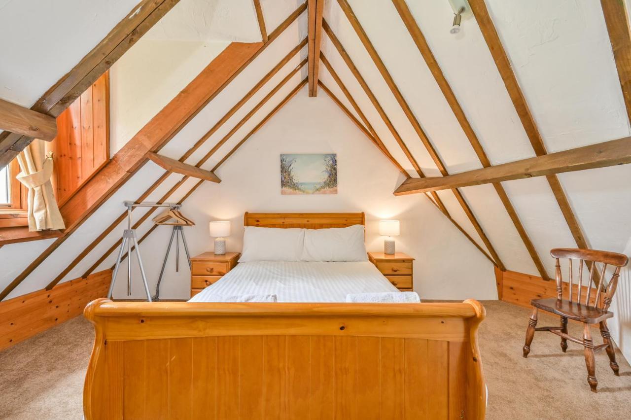 Polean Farm Cottages - With Free Animal Feeding And Pony Rides And Free Access To A Nearby Pool Looe Exteriér fotografie