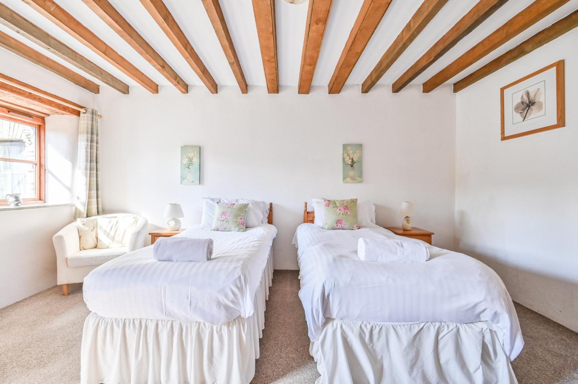 Polean Farm Cottages - With Free Animal Feeding And Pony Rides And Free Access To A Nearby Pool Looe Pokoj fotografie