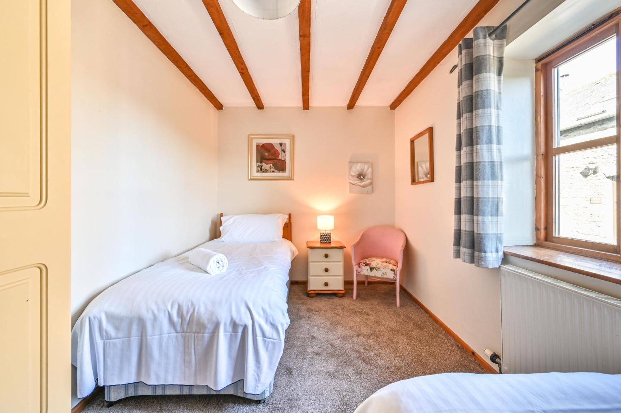 Polean Farm Cottages - With Free Animal Feeding And Pony Rides And Free Access To A Nearby Pool Looe Pokoj fotografie